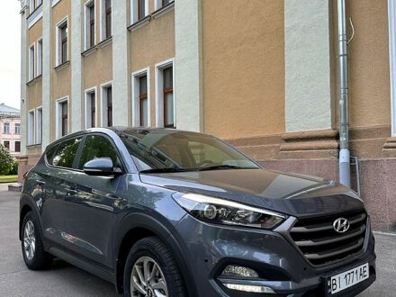 Хендай Туксон 2016 в Полтаве на Automoto.ua Серый Хендай Туксон, объемом двигателя 2 л и пробегом 126 тыс. км за 15000 $, фото 1 на Automoto.ua