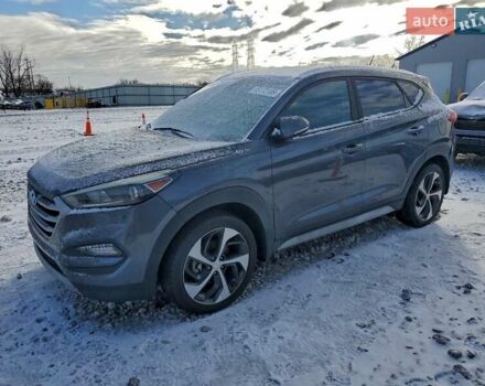 Серый Хендай Туксон, объемом двигателя 1.6 л и пробегом 131 тыс. км за 2400 $, фото 1 на Automoto.ua