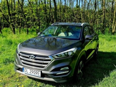 Хендай Туксон 2016 в Белой Церкве на Automoto.ua Серый Хендай Туксон, объемом двигателя 2 л и пробегом 142 тыс. км за 10400 $, фото 1 на Automoto.ua