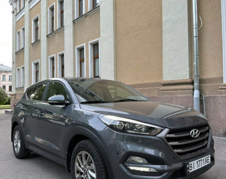 Серый Хендай Туксон, объемом двигателя 2 л и пробегом 126 тыс. км за 15800 $, фото 1 на Automoto.ua