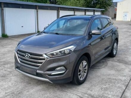 Сірий Хендай Туксон, об'ємом двигуна 1.7 л та пробігом 117 тис. км за 15300 $, фото 1 на Automoto.ua