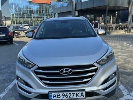 Серый Хендай Туксон, объемом двигателя 2 л и пробегом 186 тыс. км за 20500 $, фото 1 на Automoto.ua