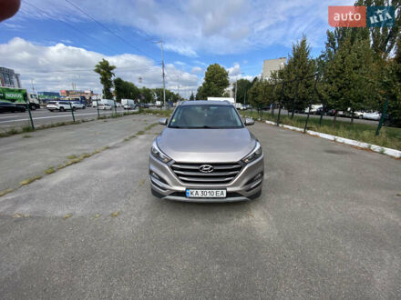 Хендай Туксон 2017 в Киеве на Automoto.ua Серый Хендай Туксон, объемом двигателя 1.69 л и пробегом 297 тыс. км за 17500 $, фото 1 на Automoto.ua