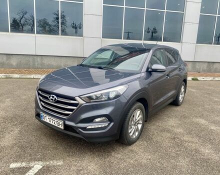 Серый Хендай Туксон, объемом двигателя 2 л и пробегом 123 тыс. км за 16000 $, фото 1 на Automoto.ua