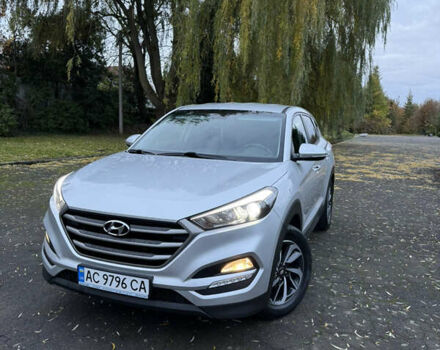 Хендай Туксон 2017 в Владимир-Волынский на Automoto.ua Серый Хендай Туксон, объемом двигателя 2 л и пробегом 130 тыс. км за 18700 $, фото 1 на Automoto.ua