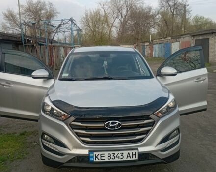 Сірий Хендай Туксон, об'ємом двигуна 2 л та пробігом 146 тис. км за 19000 $, фото 1 на Automoto.ua