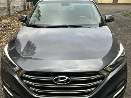 Сірий Хендай Туксон, об'ємом двигуна 2 л та пробігом 140 тис. км за 18200 $, фото 1 на Automoto.ua