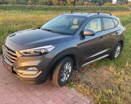 Хендай Туксон 2017 в Киеве на Automoto.ua Серый Хендай Туксон, объемом двигателя 2 л и пробегом 98 тыс. км за 12999 $, фото 1 на Automoto.ua
