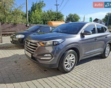 Хендай Туксон 2017 в Виннице на Automoto.ua Серый Хендай Туксон, объемом двигателя 2 л и пробегом 153 тыс. км за 14500 $, фото 1 на Automoto.ua