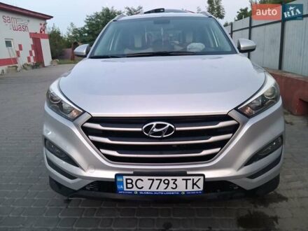 Сірий Хендай Туксон, об'ємом двигуна 2 л та пробігом 75 тис. км за 15000 $, фото 1 на Automoto.ua
