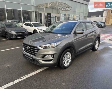 Сірий Хендай Туксон, об'ємом двигуна 2 л та пробігом 54 тис. км за 19615 $, фото 1 на Automoto.ua