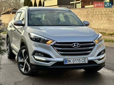 Хендай Туксон 2018 в Ровно на Automoto.ua Серый Хендай Туксон, объемом двигателя 2 л и пробегом 76 тыс. км за 26100 $, фото 1 на Automoto.ua