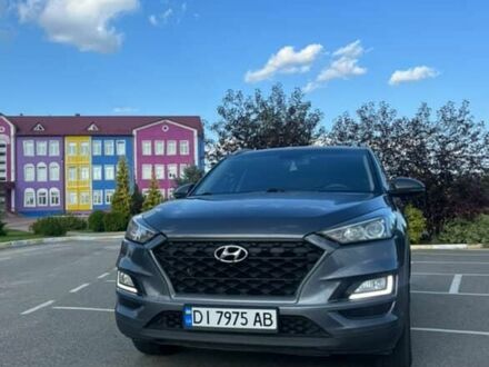 Хендай Туксон 2018 в Василькове на Automoto.ua Серый Хендай Туксон, объемом двигателя 2 л и пробегом 184 тыс. км за 19600 $, фото 1 на Automoto.ua