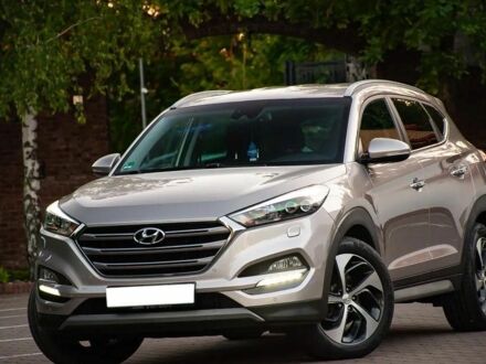 Хендай Туксон 2018 в Киеве на Automoto.ua Серый Хендай Туксон, объемом двигателя 0 л и пробегом 78 тыс. км за 9600 $, фото 1 на Automoto.ua