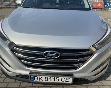 Сірий Хендай Туксон, об'ємом двигуна 2 л та пробігом 77 тис. км за 25500 $, фото 1 на Automoto.ua