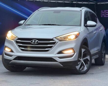 Серый Хендай Туксон, объемом двигателя 1.6 л и пробегом 66 тыс. км за 16999 $, фото 1 на Automoto.ua