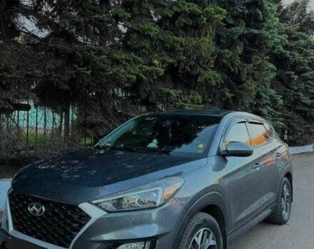 Сірий Хендай Туксон, об'ємом двигуна 2 л та пробігом 50 тис. км за 20000 $, фото 1 на Automoto.ua