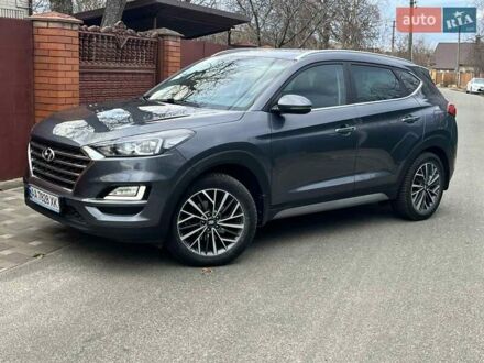 Хендай Туксон 2019 в Киеве на Automoto.ua Серый Хендай Туксон, объемом двигателя 2 л и пробегом 96 тыс. км за 23400 $, фото 1 на Automoto.ua