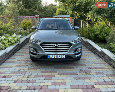 Сірий Хендай Туксон, об'ємом двигуна 2 л та пробігом 87 тис. км за 20500 $, фото 1 на Automoto.ua