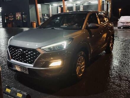 Хендай Туксон 2020 в Полтаве на Automoto.ua Серый Хендай Туксон, объемом двигателя 2 л и пробегом 86 тыс. км за 20500 $, фото 1 на Automoto.ua