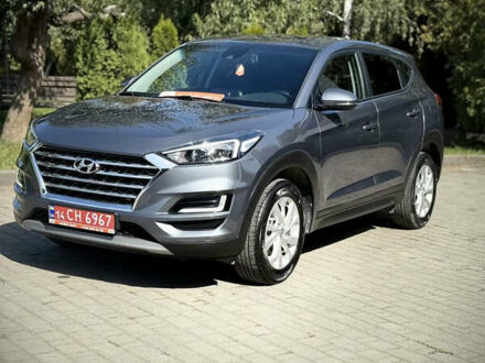 Серый Хендай Туксон, объемом двигателя 1.6 л и пробегом 124 тыс. км за 23499 $, фото 1 на Automoto.ua