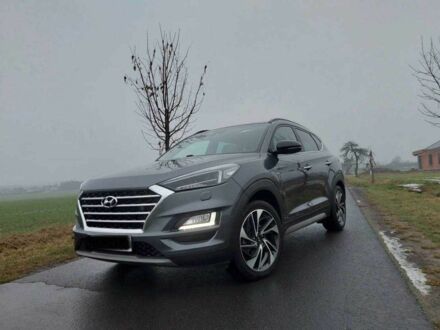 Серый Хендай Туксон, объемом двигателя 1.6 л и пробегом 73 тыс. км за 387 $, фото 1 на Automoto.ua
