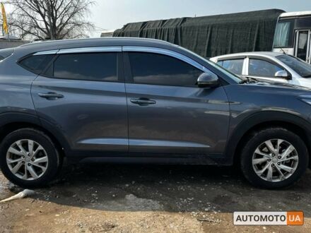 Хендай Туксон 2020 у Вінниці на Automoto.ua Сірий Хендай Туксон, об'ємом двигуна 2.2 л та пробігом 229 тис. км за 8950 $, фото 1 на Automoto.ua