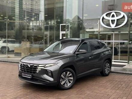 Хендай Туксон 2021 в Киеве на Automoto.ua Серый Хендай Туксон, объемом двигателя 1.6 л и пробегом 100 тыс. км за 25295 $, фото 1 на Automoto.ua