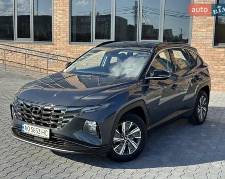 Серый Хендай Туксон, объемом двигателя 1.6 л и пробегом 55 тыс. км за 28900 $, фото 1 на Automoto.ua