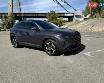 Серый Хендай Туксон, объемом двигателя 2 л и пробегом 52 тыс. км за 27499 $, фото 1 на Automoto.ua