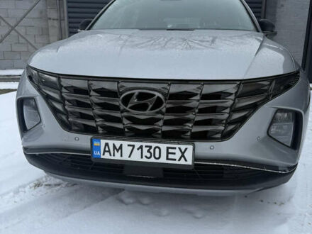 Серый Хендай Туксон, объемом двигателя 1.6 л и пробегом 128 тыс. км за 28000 $, фото 1 на Automoto.ua