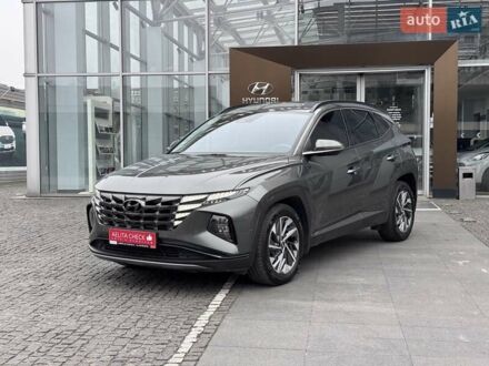 Серый Хендай Туксон, объемом двигателя 2 л и пробегом 62 тыс. км за 24500 $, фото 1 на Automoto.ua