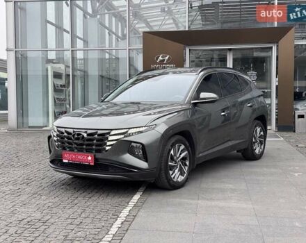 Серый Хендай Туксон, объемом двигателя 2 л и пробегом 62 тыс. км за 24500 $, фото 1 на Automoto.ua