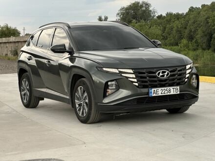 Хендай Туксон 2022 в Днепре (Днепропетровске) на Automoto.ua Серый Хендай Туксон, объемом двигателя 1.6 л и пробегом 72 тыс. км за 24500 $, фото 1 на Automoto.ua