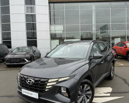 Сірий Хендай Туксон, об'ємом двигуна 2 л та пробігом 11 тис. км за 25200 $, фото 1 на Automoto.ua