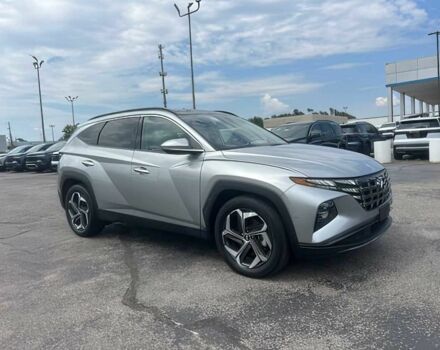 Серый Хендай Туксон, объемом двигателя 2.5 л и пробегом 12 тыс. км за 17800 $, фото 1 на Automoto.ua