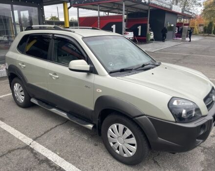 Хендай Туксон 2005 у Черкасах на Automoto.ua Синій Хендай Туксон, об'ємом двигуна 2 л та пробігом 271 тис. км за 4700 $, фото 4 на Automoto.ua