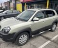 Синий Хендай Туксон, объемом двигателя 2 л и пробегом 271 тыс. км за 4200 $, фото 1 на Automoto.ua