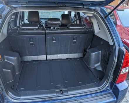 Синий Хендай Туксон, объемом двигателя 2 л и пробегом 195 тыс. км за 7300 $, фото 6 на Automoto.ua