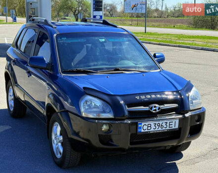 Синий Хендай Туксон, объемом двигателя 2 л и пробегом 320 тыс. км за 6300 $, фото 9 на Automoto.ua