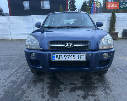 Синий Хендай Туксон, объемом двигателя 1.98 л и пробегом 218 тыс. км за 7300 $, фото 6 на Automoto.ua