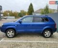 Синий Хендай Туксон, объемом двигателя 1.99 л и пробегом 225 тыс. км за 8000 $, фото 3 на Automoto.ua