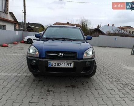 Синий Хендай Туксон, объемом двигателя 2 л и пробегом 314 тыс. км за 6700 $, фото 6 на Automoto.ua