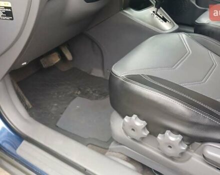 Синий Хендай Туксон, объемом двигателя 2.66 л и пробегом 320 тыс. км за 5500 $, фото 7 на Automoto.ua