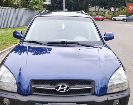 Хендай Туксон 2006 в Житомире на Automoto.ua Синий Хендай Туксон, объемом двигателя 2 л и пробегом 225 тыс. км за 7950 $, фото 1 на Automoto.ua