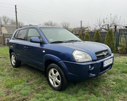 Синий Хендай Туксон, объемом двигателя 2 л и пробегом 135 тыс. км за 7450 $, фото 5 на Automoto.ua