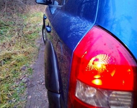 Синий Хендай Туксон, объемом двигателя 2 л и пробегом 219 тыс. км за 8400 $, фото 3 на Automoto.ua