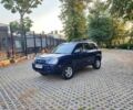 Синій Хендай Туксон, об'ємом двигуна 1.98 л та пробігом 109 тис. км за 7300 $, фото 2 на Automoto.ua