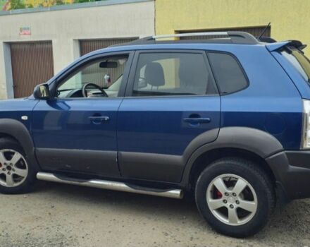 Синий Хендай Туксон, объемом двигателя 0 л и пробегом 267 тыс. км за 2600 $, фото 1 на Automoto.ua