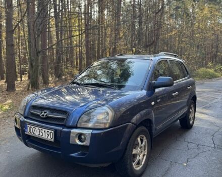 Синій Хендай Туксон, об'ємом двигуна 2 л та пробігом 272 тис. км за 3100 $, фото 5 на Automoto.ua